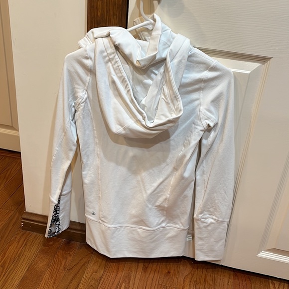 Lululemon Stride Jacket *Brushed White / White Black Glacier Lace Size 2 - Picture 13 of 13